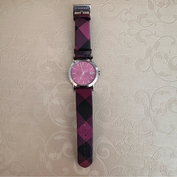 Burberry Watch - Picture 3 of 12
